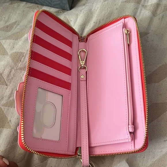 Disney’s Alice in wonderland wallet. Loungefly - Picture 2 of 5